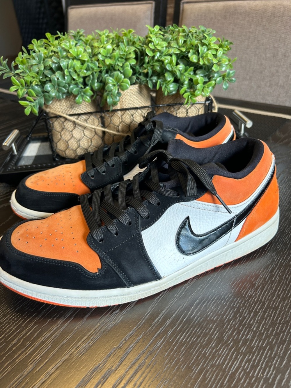 NIKE AIR JORDAN 1 RETRO LOW GS OG SHATTERED BACKBOARD WHITE BLACK  Size 11